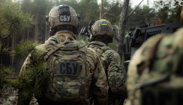 Головна 106 Президент Зеленський віддав шану членам елітного підрозділу СБУ «Альфа».