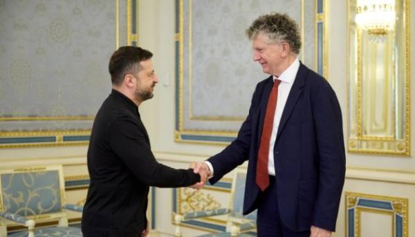 Зеленський провів зустріч із радником британського прем’єра – обговорювали лінію фронту та наслідки українських ударів по Росії