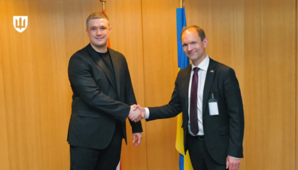 Головна 94 Україна отримає нову підтримку від Данії, а Італія може приєднатися до оборонної…