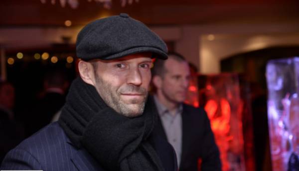 Комедійно-бойова стрічка "Мій велосипед викрав Джейсон Стейтем" з'явиться на екранах влітку 2027 року. 1 Комедійно-бойова стрічка "Мій велосипед викрав Джейсон Стейтем" з'явиться на екранах влітку 2027 року. 1