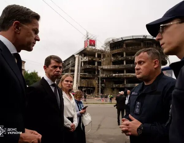 Головна 137 Генеральний секретар НАТО побачив наслідки російських атак на столицю.