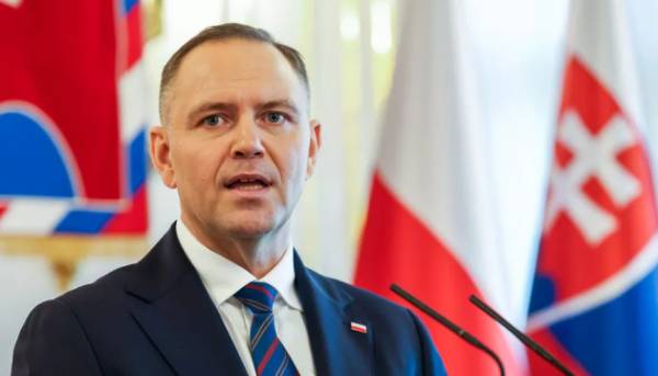 Головна 102 Навроцький відібрав у Зеленського найвищу польську відзнаку