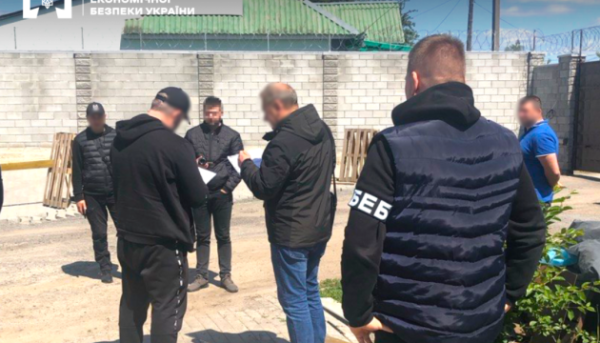 Головна 98 Керівнику тютюнової компанії оголошено про підозру у несплаті акцизного податку…