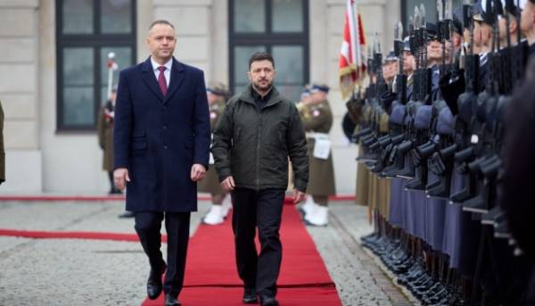 Зеленський згадав про презент від Навроцького на першій зустрічі
