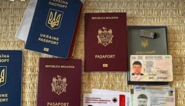 Масштабне виробництво підроблених документів виявили в Україні