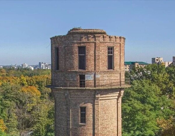 Суд розпочав розгляд справи про збереження старовинної водонапірної вежі у&hellip;
