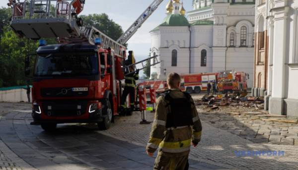 В Раді після атаки на Київську Лавру пропонують звернутися до ЮНЕСКО щодо припинення членства РФ 27 В Раді після атаки на Київську Лавру пропонують звернутися до ЮНЕСКО щодо припинення членства РФ 27