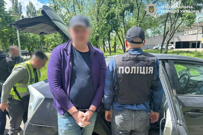 Військовому в Києві вручили підозру за організацію незаконного виїзду з&hellip;