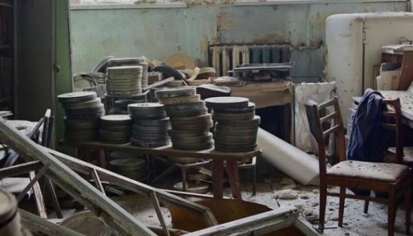 Головна 126 На кіностудії імені Довженка збережено 120 визначних кінокартин.