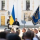 Президент України Володимир Зеленський вручив нагороди та присвоїв почесні звання 198 українцям, п'ять із яких були удостоєні цього посмертно. 15
