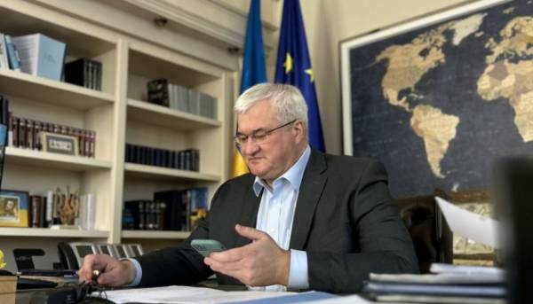 Головна 90 Сибіга провів переговори з Вадефулем щодо зміцнення протиповітряної оборони та підготовки до конференції з відновлення у Гданську.