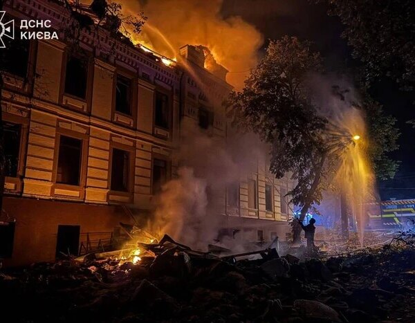 Столиця зазнала однієї з наймасштабніших атак. Зеленський звернувся до партнерів