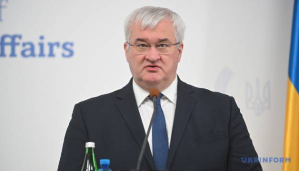 Головна 79 Глава МЗС Туреччини відвідає Україну, оголосив Сибіга