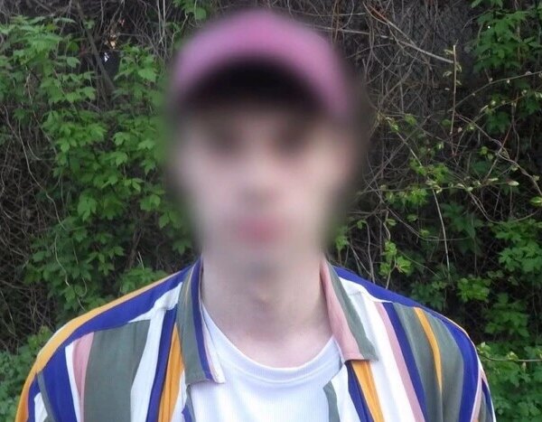 Переховали канабіс у лісосмузі: мешканця Києва судитимуть за розповсюдження наркотиків