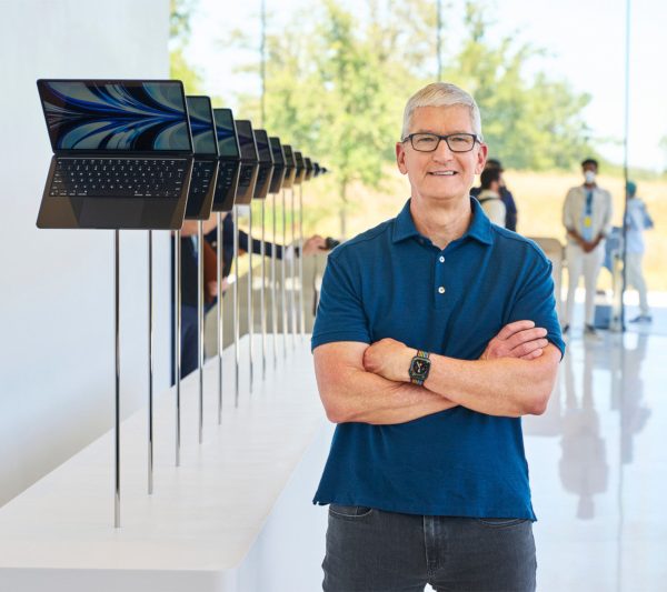 Apple натякає на платну підписку для активних користувачів ШІ: що це означає?