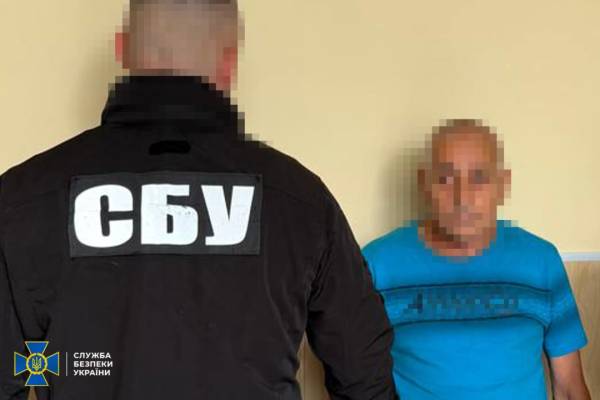 Служба безпеки України заарештувала двох російських шпигунів, які допомагали спрямовувати удари по Краматорську та Лиману. 6 Служба безпеки України заарештувала двох російських шпигунів, які допомагали спрямовувати удари по Краматорську та Лиману. 6