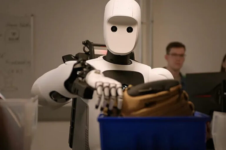 Gemini Robotics 2: Google навчила роботів рухатися як люди 9