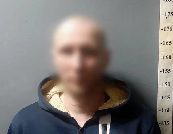 Псевдоспівробітник СБУ, який ошукав народну артистку України на понад 6 мільйонів гривень, постав перед судом.