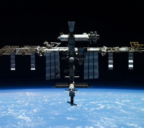 “Союз МС-28” завершив місію: космонавти успішно повернулися на Землю