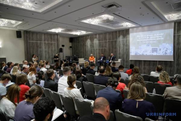 Кривонос: Ми реалізуємо довіру, яку нам надало суспільство рік тому під час протестів 8 Кривонос: Ми реалізуємо довіру, яку нам надало суспільство рік тому під час протестів 8