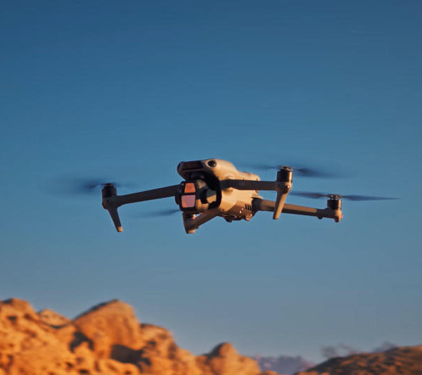 США скасують продаж дронів DJI: що це означає для користувачів