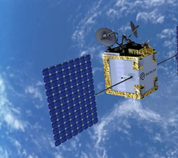 SpaceX звинувачує Eutelsat OneWeb у дискримінації: боротьба за супутниковий ринок розпалюється