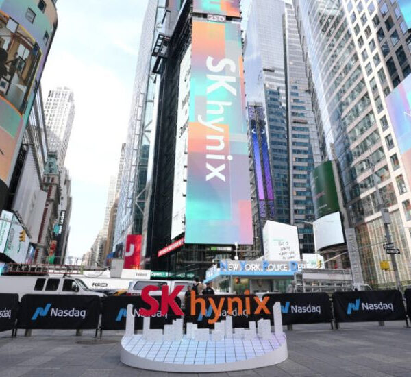 SK hynix підкорює США: акції злетіли на 13%, компанія звітує&hellip;
