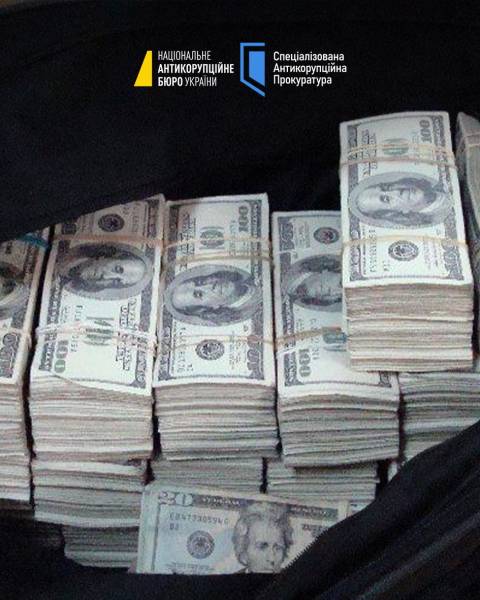 Офіцера ЗСУ підозрюють у заволодінні 2 мільйонами доларів за дозвіл на забудову житла для військовослужбовців. 6