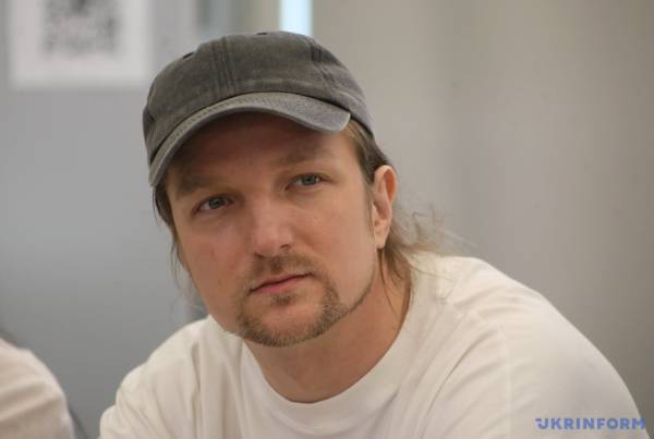 Що сучасний театр знаходить і шукає у «Енеїді»? Феномен «Енеїдобуму» в умовах війни 35 Що сучасний театр знаходить і шукає у «Енеїді»? Феномен «Енеїдобуму» в умовах війни 35