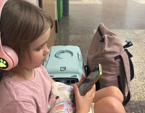 Семирічна дівчинка з Києва святкувала свій день народження в метро&hellip;