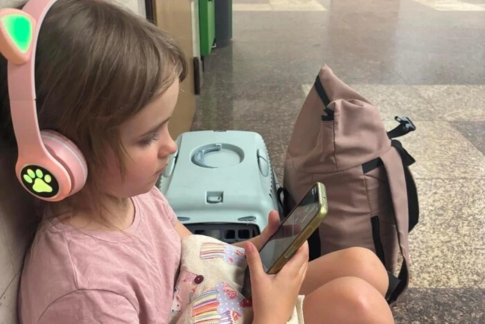 Семирічна дівчинка з Києва святкувала свій день народження в метро&hellip;