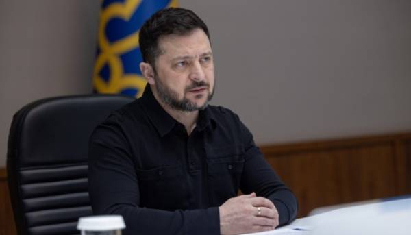 Головна 78 Глава держави повідомив про очікувані перестановки в зовнішньополітичному відомстві