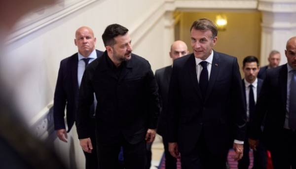 Зеленський: Україна першою отримає покращені системи SAMP/T NG 17 Зеленський: Україна першою отримає покращені системи SAMP/T NG 17