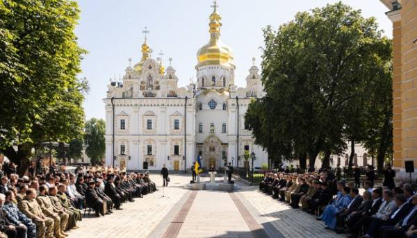 Національний некрополь України