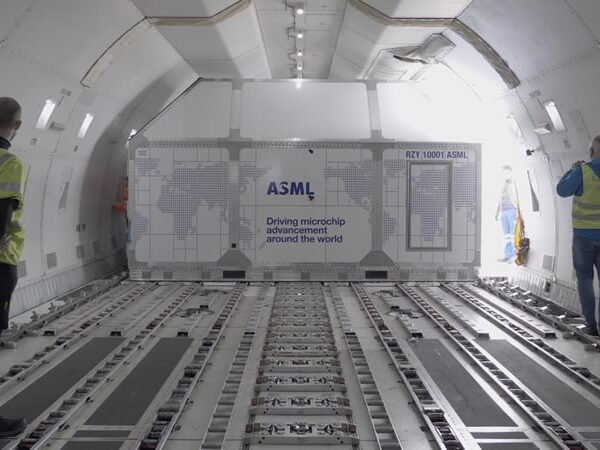 Головна 112 ASML винагородить працівників акціями на €20 тисяч у розпал AI-буму