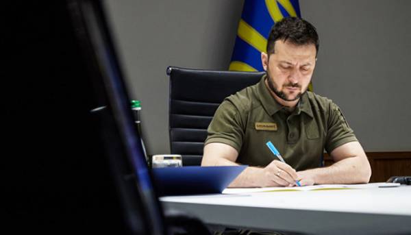Головна 88 Зеленський підписав указ: в Україні відзначатимуть День фінансиста