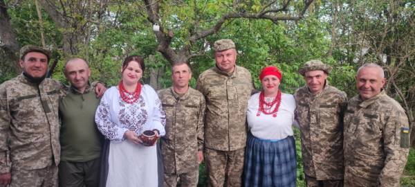 На городі бузина - на столі бузиновий квас 19 На городі бузина - на столі бузиновий квас 19