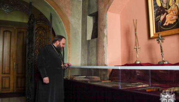 У Вінниці відкрито музей релігійних артефактів 9 У Вінниці відкрито музей релігійних артефактів 9