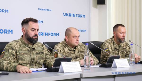 Завідувач медичної служби поділився деталями програми відновлення для поранених бійців.