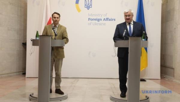 Сибіга та Сікорський обговорили, як посилити тиск на Росію.