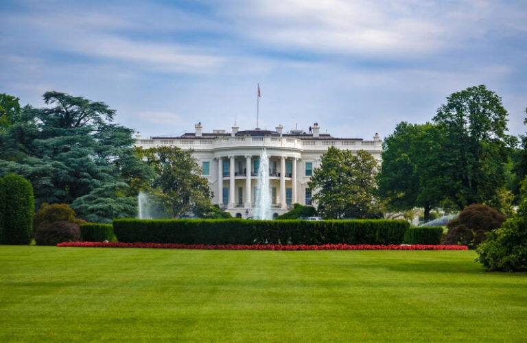 Трамп загрожує Європі масштабними митами через штраф Google 1 Трамп загрожує Європі масштабними митами через штраф Google 1