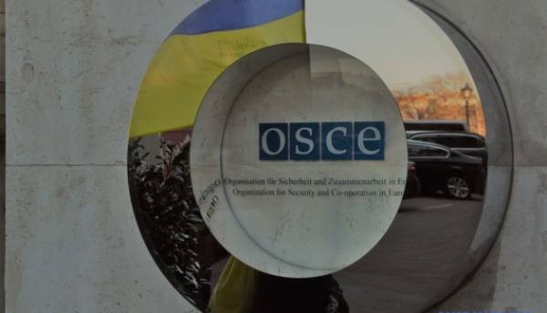 Україна в Організації з безпеки і співробітництва в Європі наполягла на створенні зимового пакету протиповітряної оборони, зокрема ракет для систем Patriot. 10