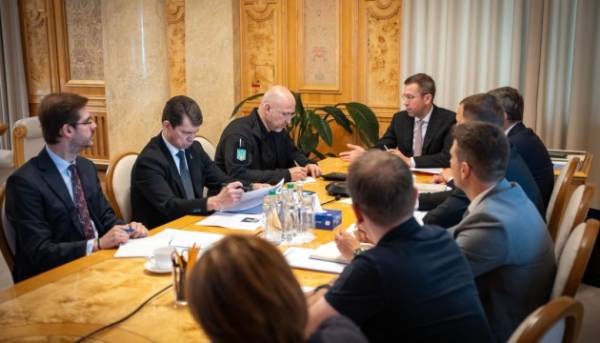 Корецький провів обговорення з керівництвом ЄБРР щодо програм фінансової допомоги Україні.