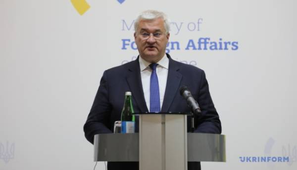 Головна 75 Сібіга висловив вітання Сполученим Штатам з нагоди Дня незалежності