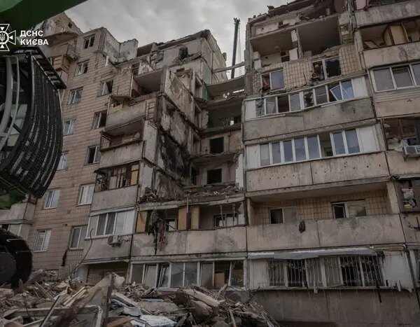 Головна 102 Скільки сімей втратили домівки через російські обстріли у Києві: інформація…