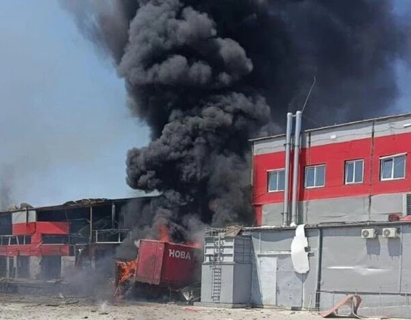 Головна 121 Росія вдарила 2 липня: постраждали термінали “Нової пошти” в Києві…