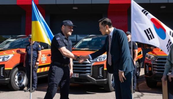 Рятувальні підрозділи ДСНС посилять завдяки пікапам від Кореї