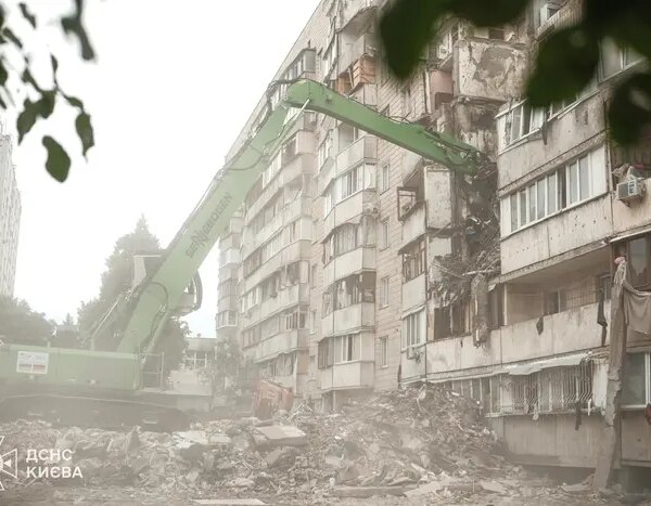 У Києві завершено пошуково-рятувальні операції після російської атаки