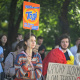Протестувальники негативно сприйняли звістку про те, що Хмару призначили очільником Міністерства оборони. 18