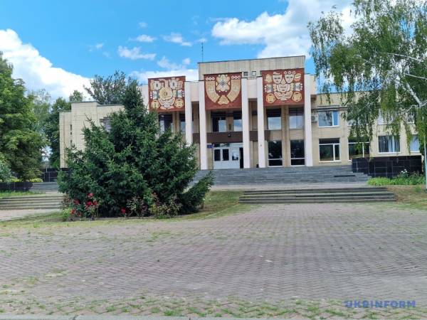 Чи готувала Одарка карася для Карасів? 15